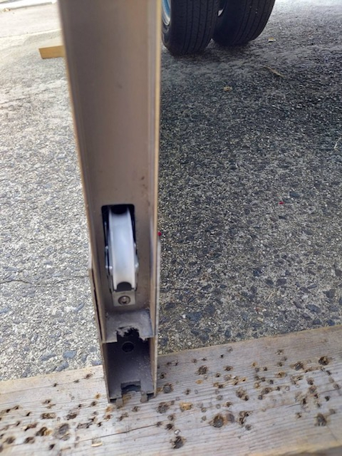 エスエヌジー高松の玄関引戸修理の施工後の写真1