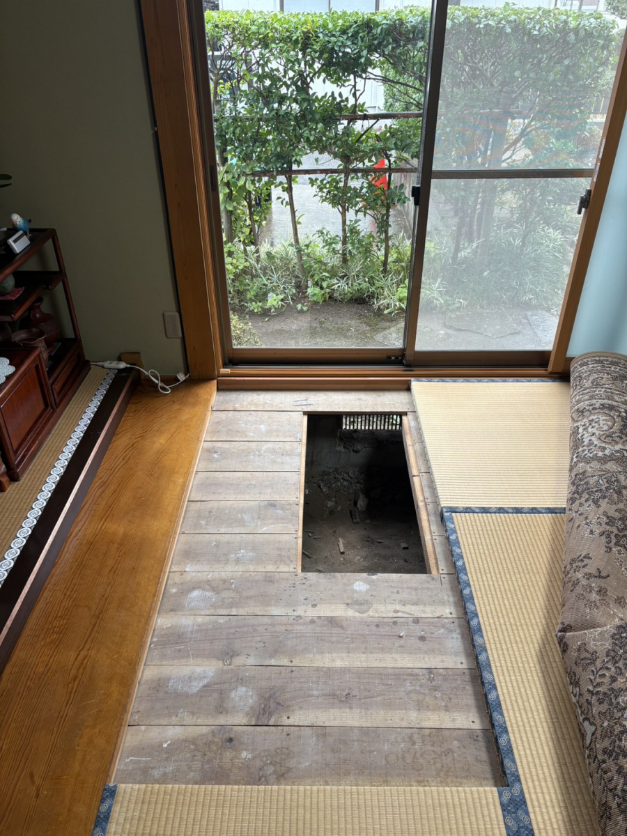 石川住器の床下断熱工事の施工前の写真1