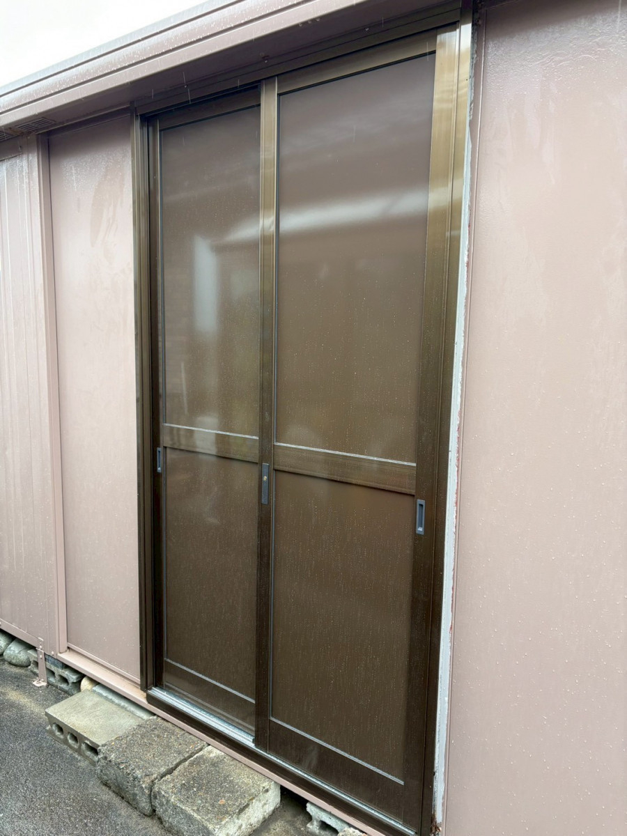 石川住器の✨物置入口戸交換✨の施工後の写真1