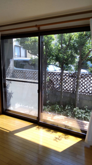 窓の達人！アーキサプライの二重窓で快適な暮らし。光熱費もお得になるたった1時間で完結する窓リフォーム。施工事例写真1