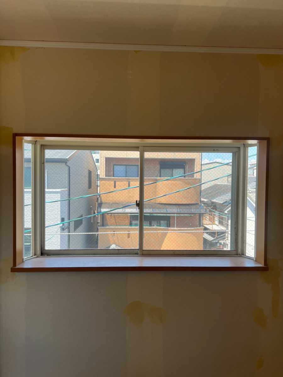 窓の達人！アーキサプライの「空気の壁」で快適な暮らし。断熱・防音リフォームは内窓取付がコスパ抜群です。の施工前の写真2