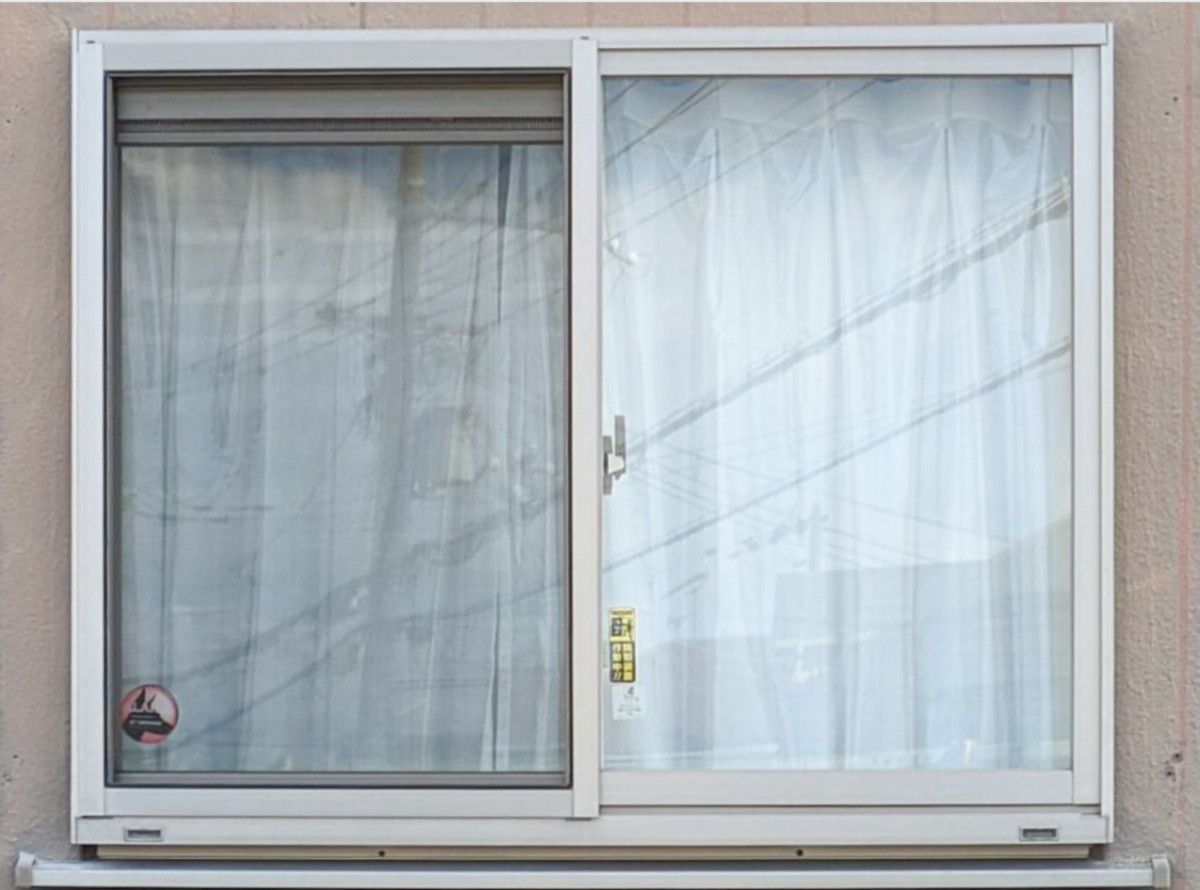 窓の達人！アーキサプライの防犯も安心！窓に面格子を取り付けて安全性アップ⤴の施工前の写真1