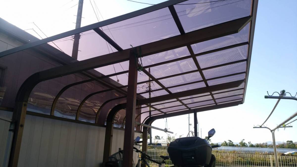 大成トーヨー住器のカーポート屋根材交換の施工後の写真1