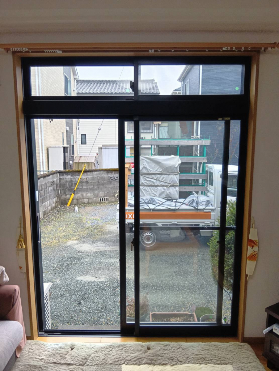 大成トーヨー住器のインプラス工事|内窓設置|断熱リフォーム|補助金|南足柄市|小田原市の施工前の写真1