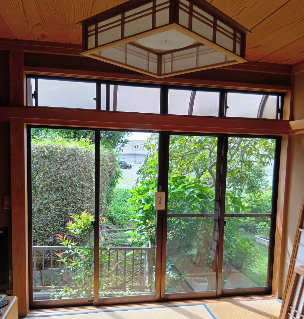 大成トーヨー住器のインプラス｜二重窓｜内窓｜補助金｜リフォーム｜小田原市の施工前の写真1