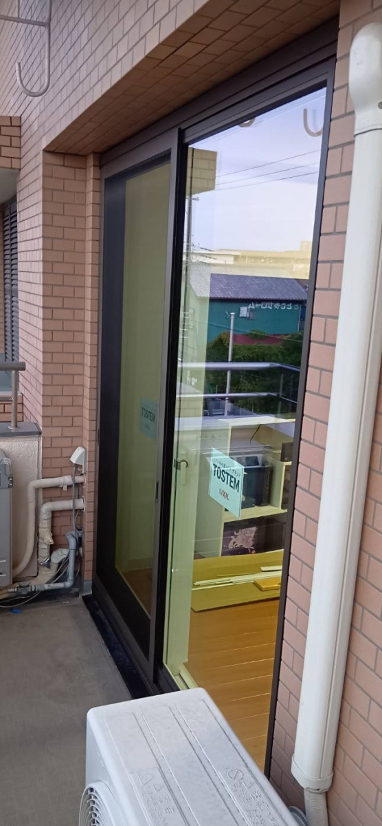 大成トーヨー住器の外窓交換｜マンション用リプラス｜カバー工法｜小田原市の施工後の写真1