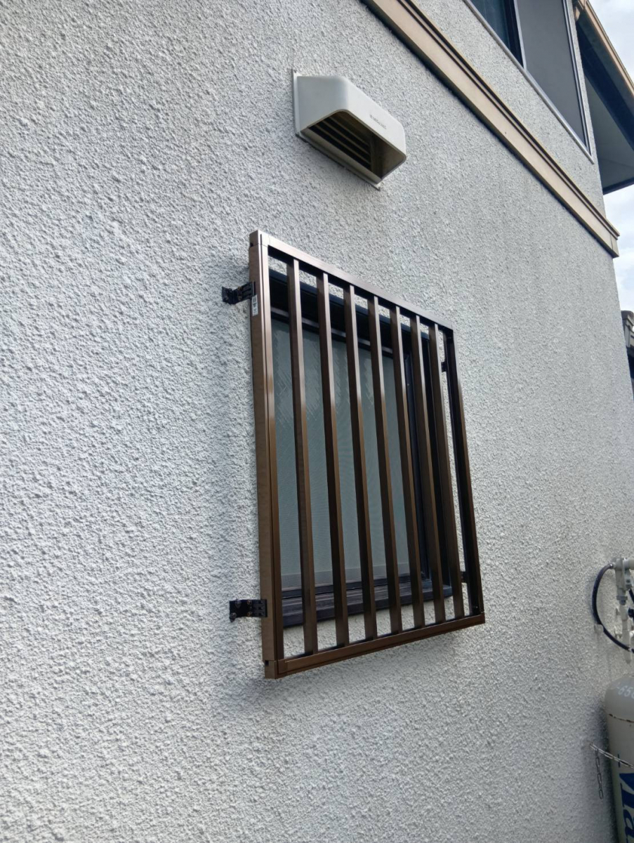 大成トーヨー住器のリフォーム｜面格子｜入る隙なし｜防犯対策｜小田原市の施工後の写真1