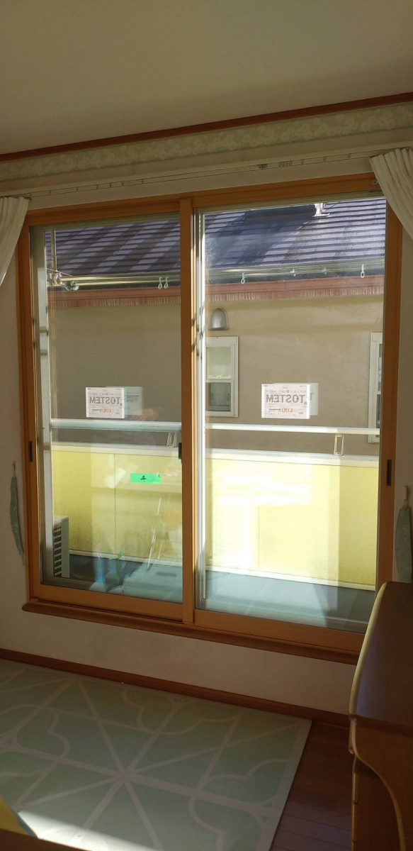 大成トーヨー住器のインプラス｜二重窓｜内窓｜１日施工｜断熱｜小田原市内の施工後の写真1