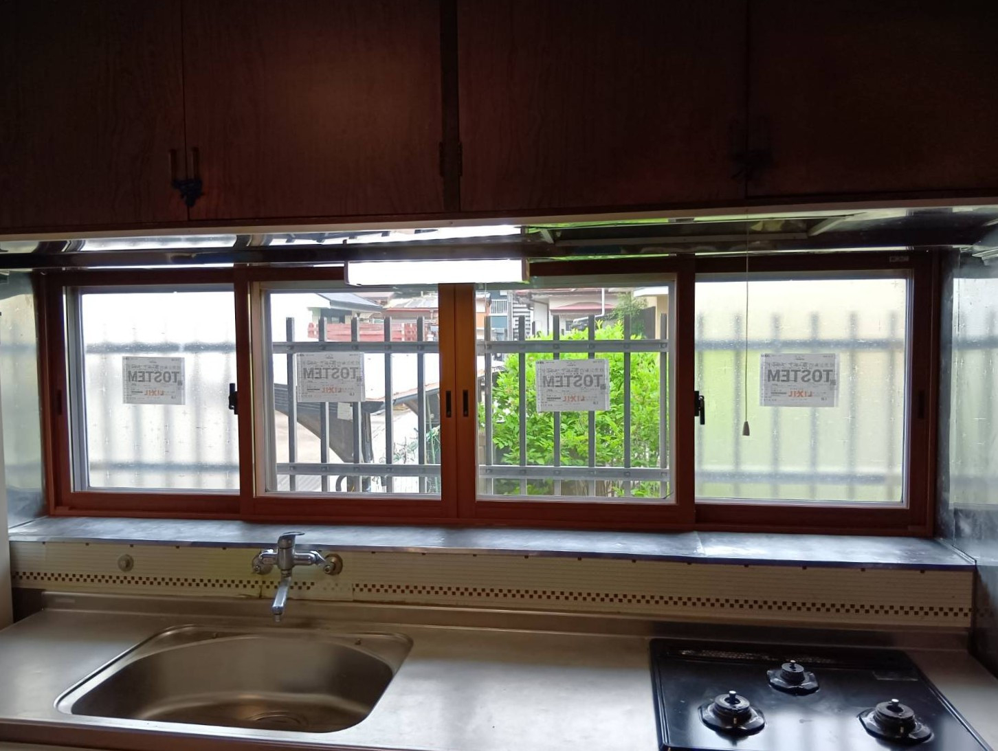 大成トーヨー住器の内窓取付｜インプラス｜１日施工｜補助金活用｜暑さ・寒さ入る隙なし｜小田原の施工後の写真1