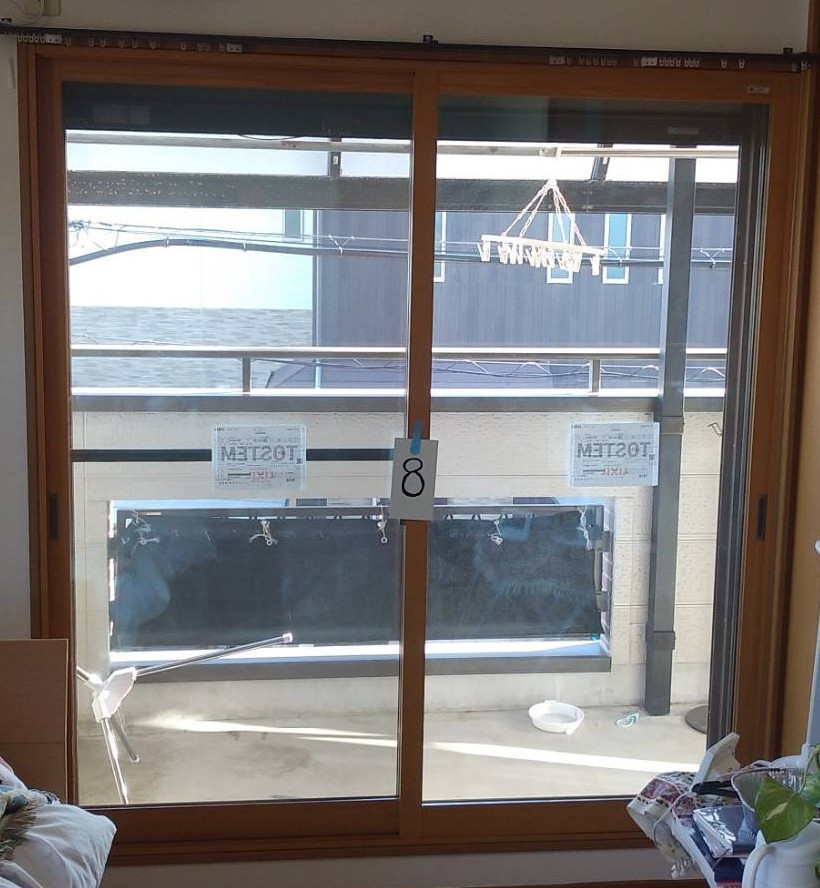 大成トーヨー住器のインプラス｜二重窓｜内窓取付｜壁を壊さないリフォーム｜1日施工｜小田原市内の施工後の写真1