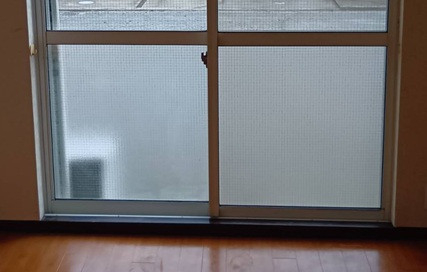 大成トーヨー住器のガラス修繕｜ガラス交換｜ガラスヒビ割れ交換｜小田原市の施工後の写真1