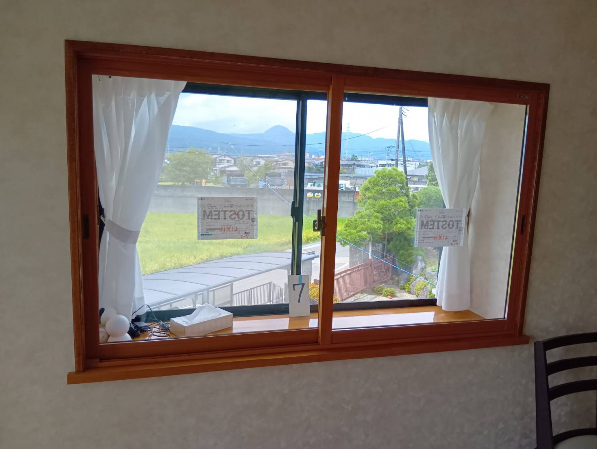大成トーヨー住器のインプラス｜二重窓｜補助金対象商品｜デザイン｜秦野市の施工後の写真1