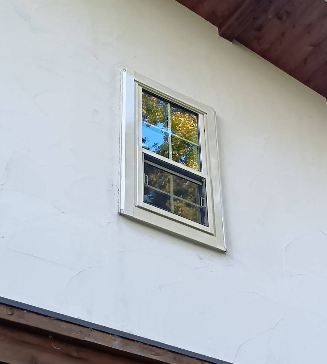 大成トーヨー住器の外窓交換｜窓交換リフォーム｜取替窓｜リプラス｜補助金｜壊さないリフォーム｜小田原市の施工後の写真1