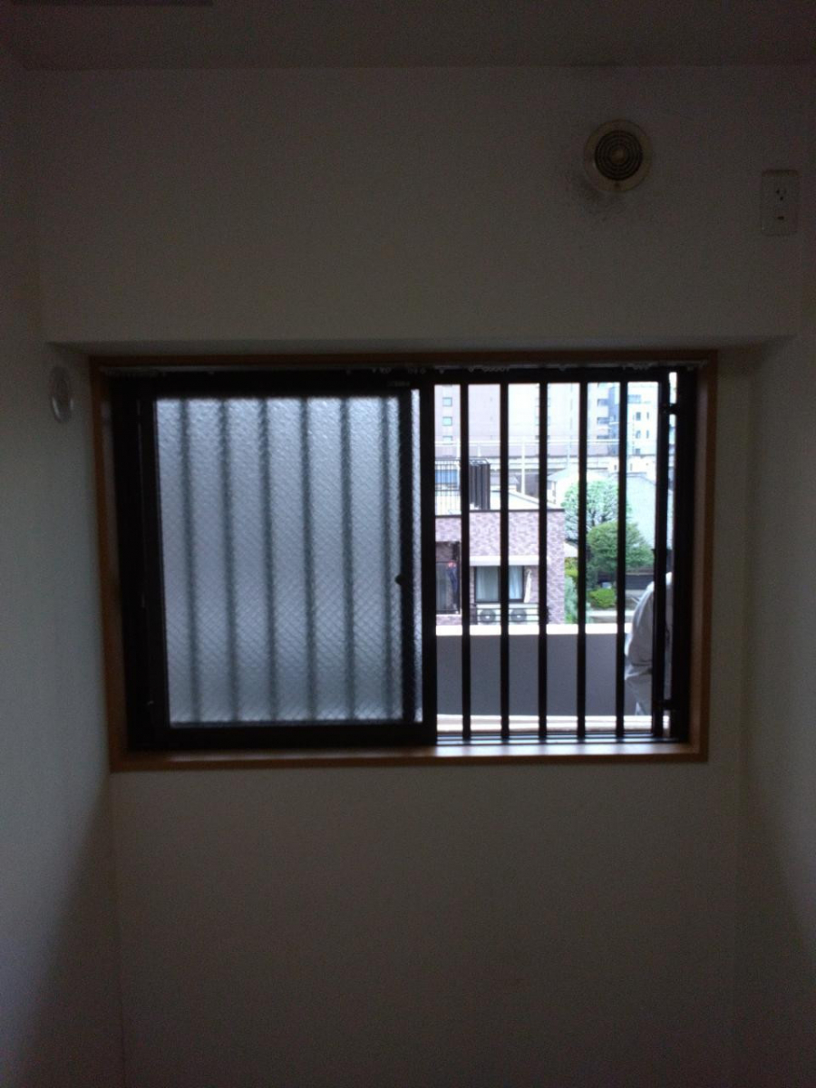 そうぶwindow&doorの【品川区】補助金を使って内窓設置工事!!の施工前の写真2