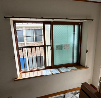 そうぶwindow&doorの【葛飾区】寝室の窓に内窓インプラス設置工事の施工後の写真1