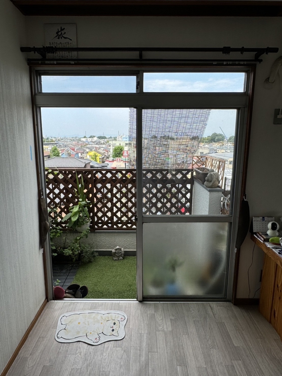 そうぶwindow&doorの【江戸川区】補助金を使って内窓　インプラスを設置してきました!(^^)!の施工前の写真1