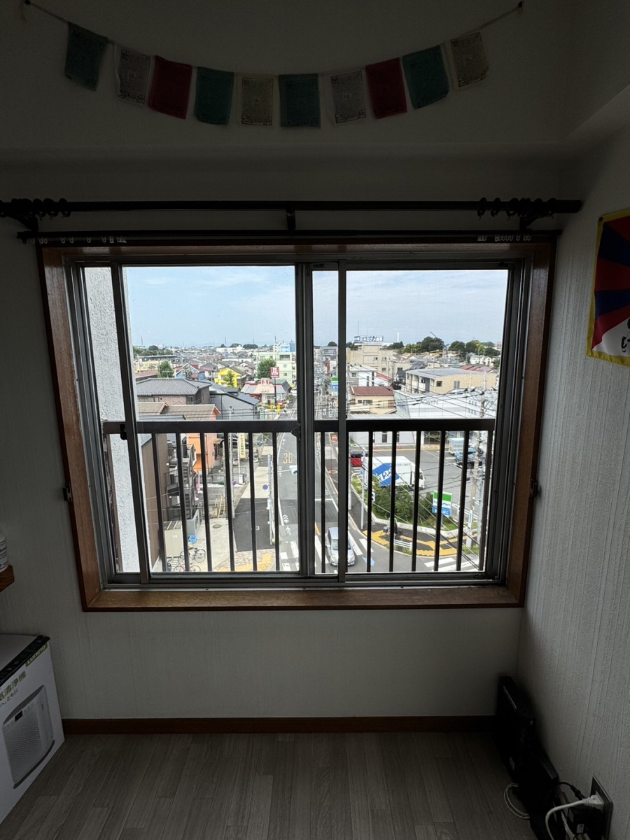 そうぶwindow&doorの【江戸川区】補助金を使って内窓　インプラスを設置してきました!(^^)!の施工前の写真2