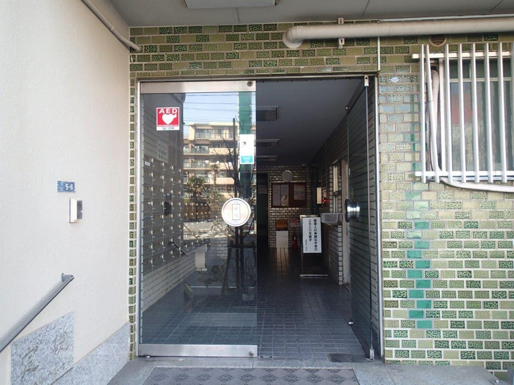 そうぶwindow&doorの【市川市】マンションのエントランスドアを自動ドアに交換しました!!の施工前の写真1