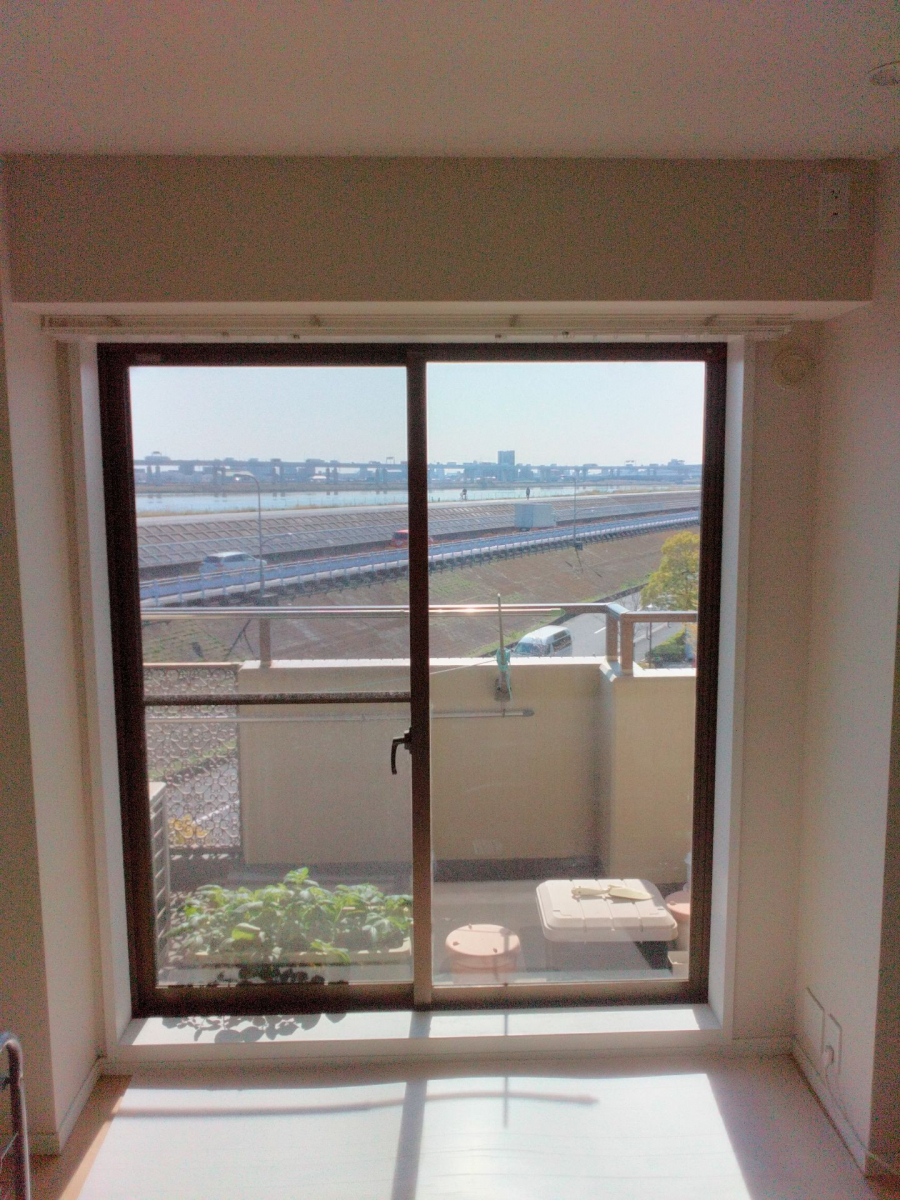 そうぶwindow&doorの【江戸川区】補助金を使って内窓インプラスを設置してきました(^^)/の施工前の写真2