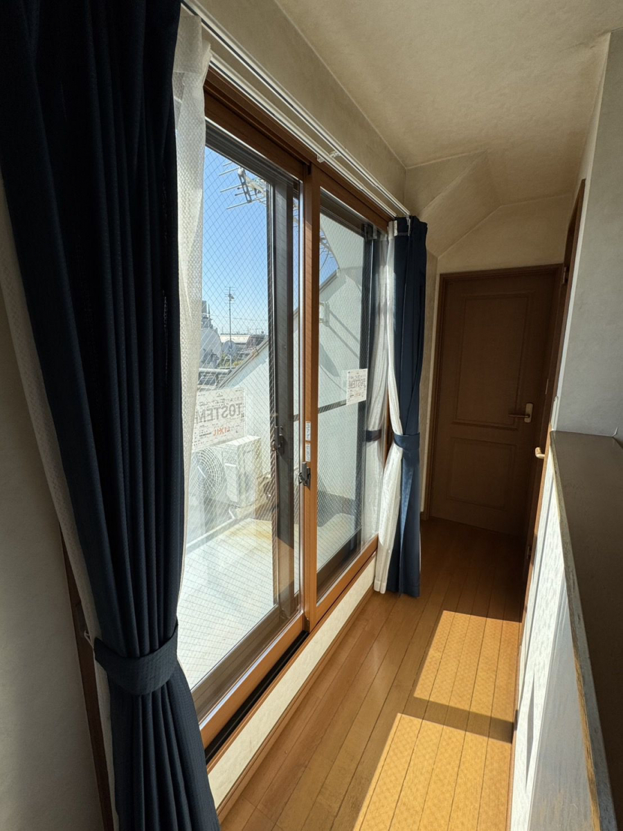 そうぶwindow&doorの【江戸川区】脱！極寒❄️窓際の「ひんやり」を解消したい！の施工後の写真3