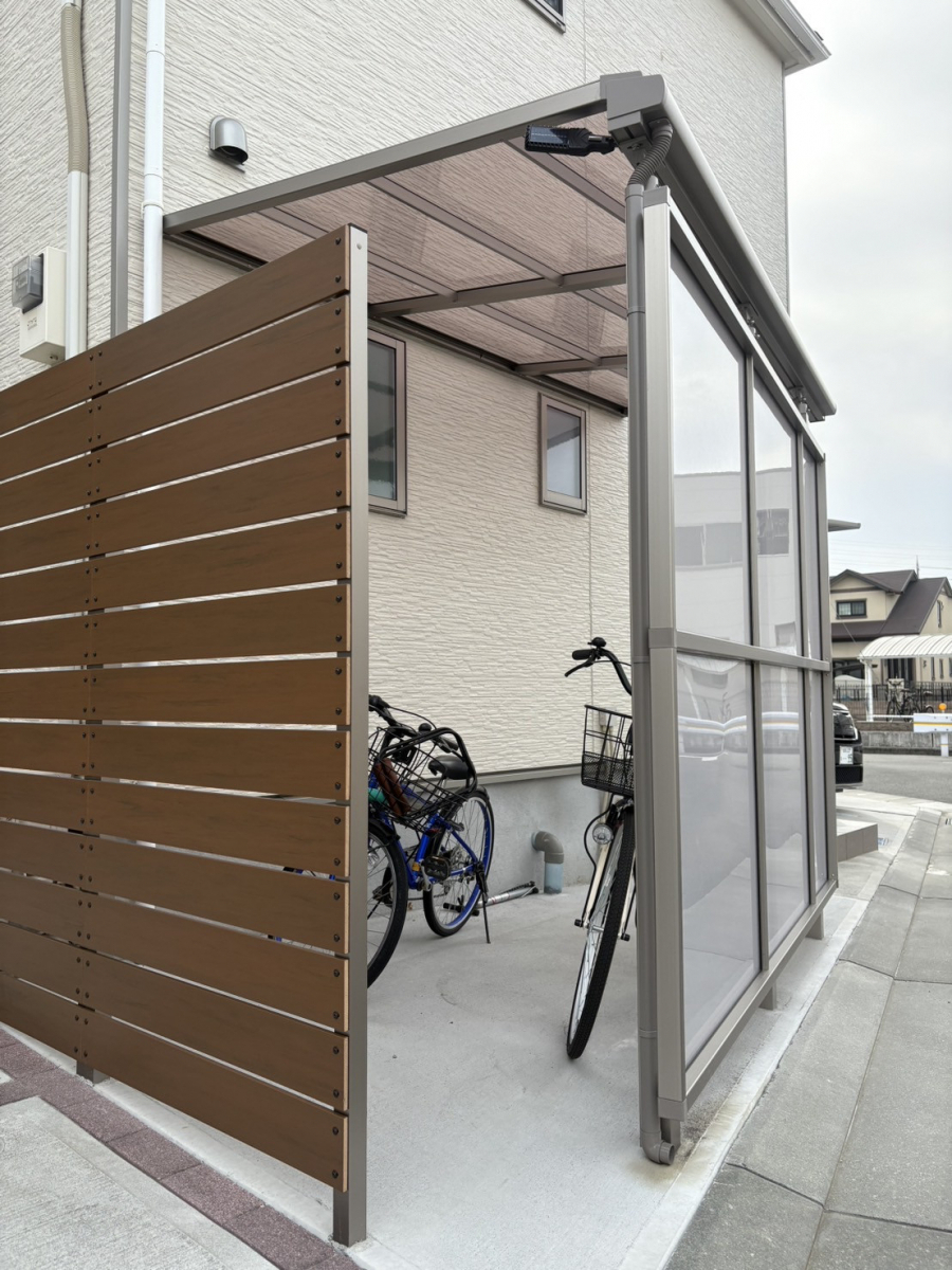 AL神戸のY様邸 テラス屋根設置工事の施工後の写真2