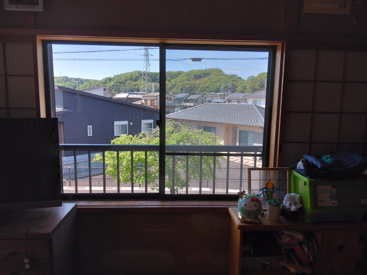 小島硝子の寝室に内窓設置で断熱リフォーム。の施工前の写真2