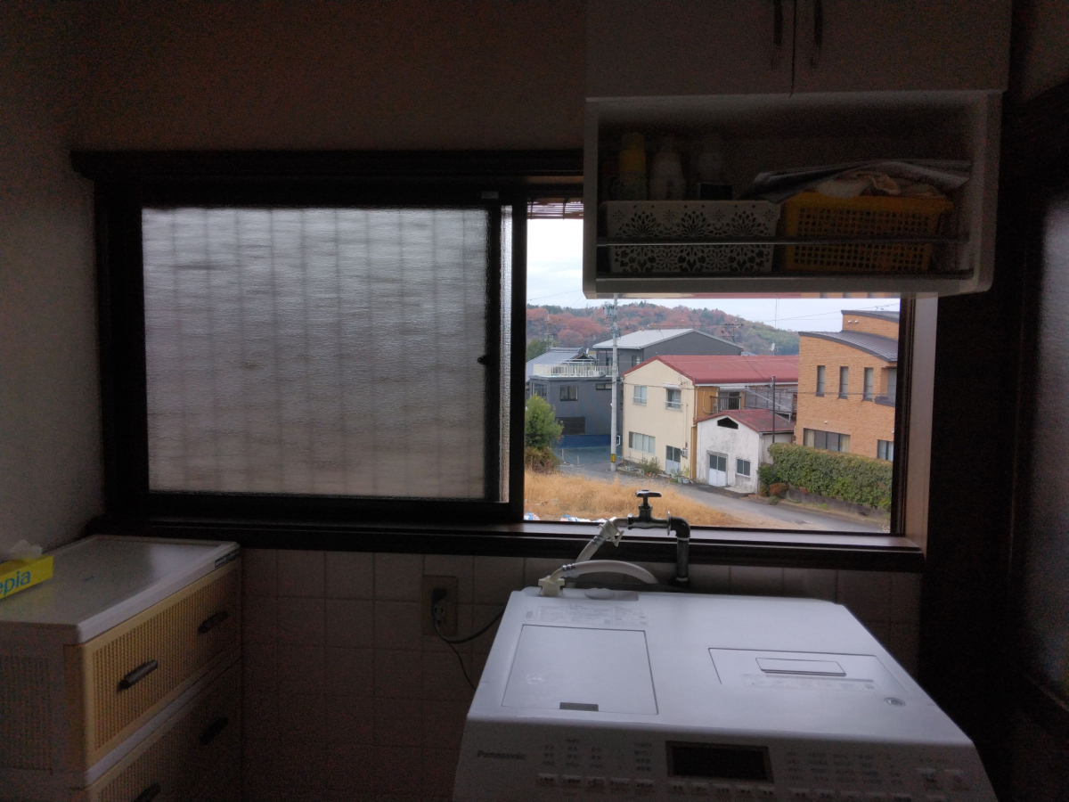 小島硝子の浴室、洗面所、ｷｯﾁﾝ、ﾄｲﾚ等、毎日使用する場所に内窓を設置。の施工前の写真3