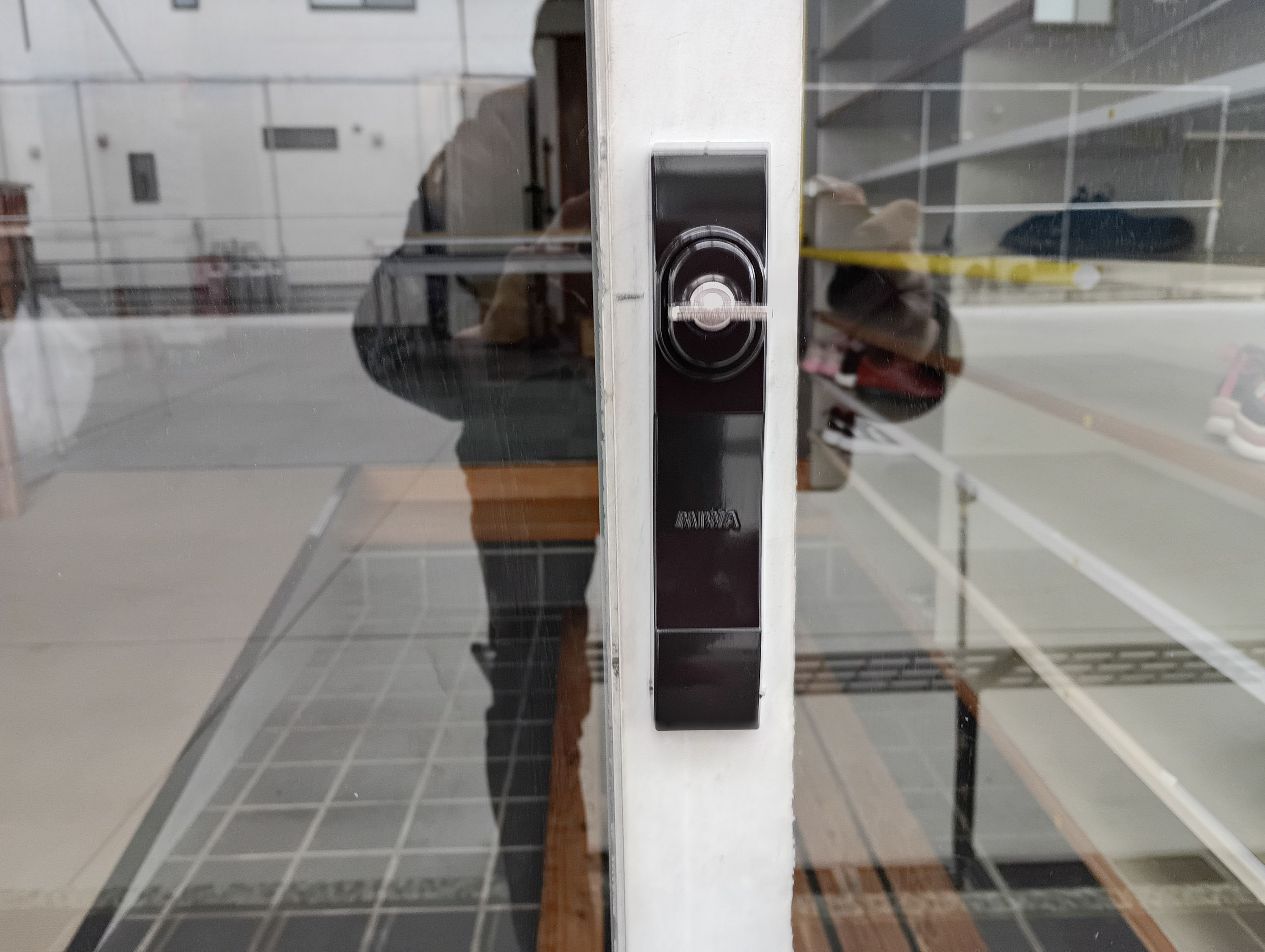 小島硝子の施錠がしずらい鍵を交換。の施工後の写真1