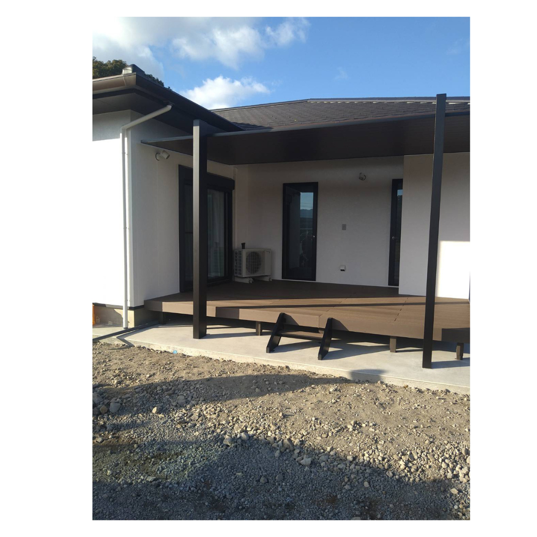 江﨑のデッキとカーポート取付の施工後の写真1