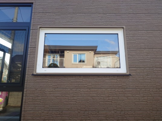 植田アルミガラス工業の外窓交換工事の施工前の写真1