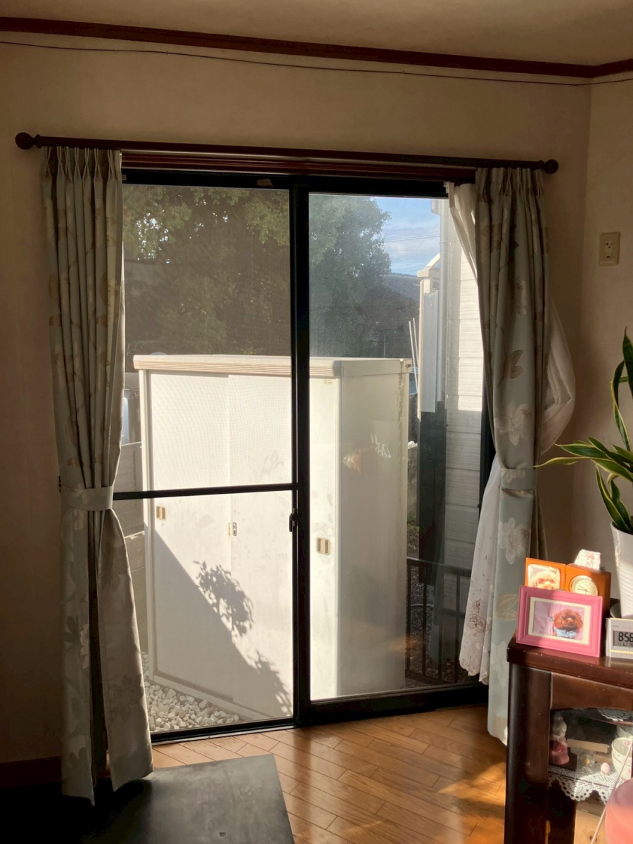 大平ガラスサッシ販売の内窓で断熱の施工前の写真1