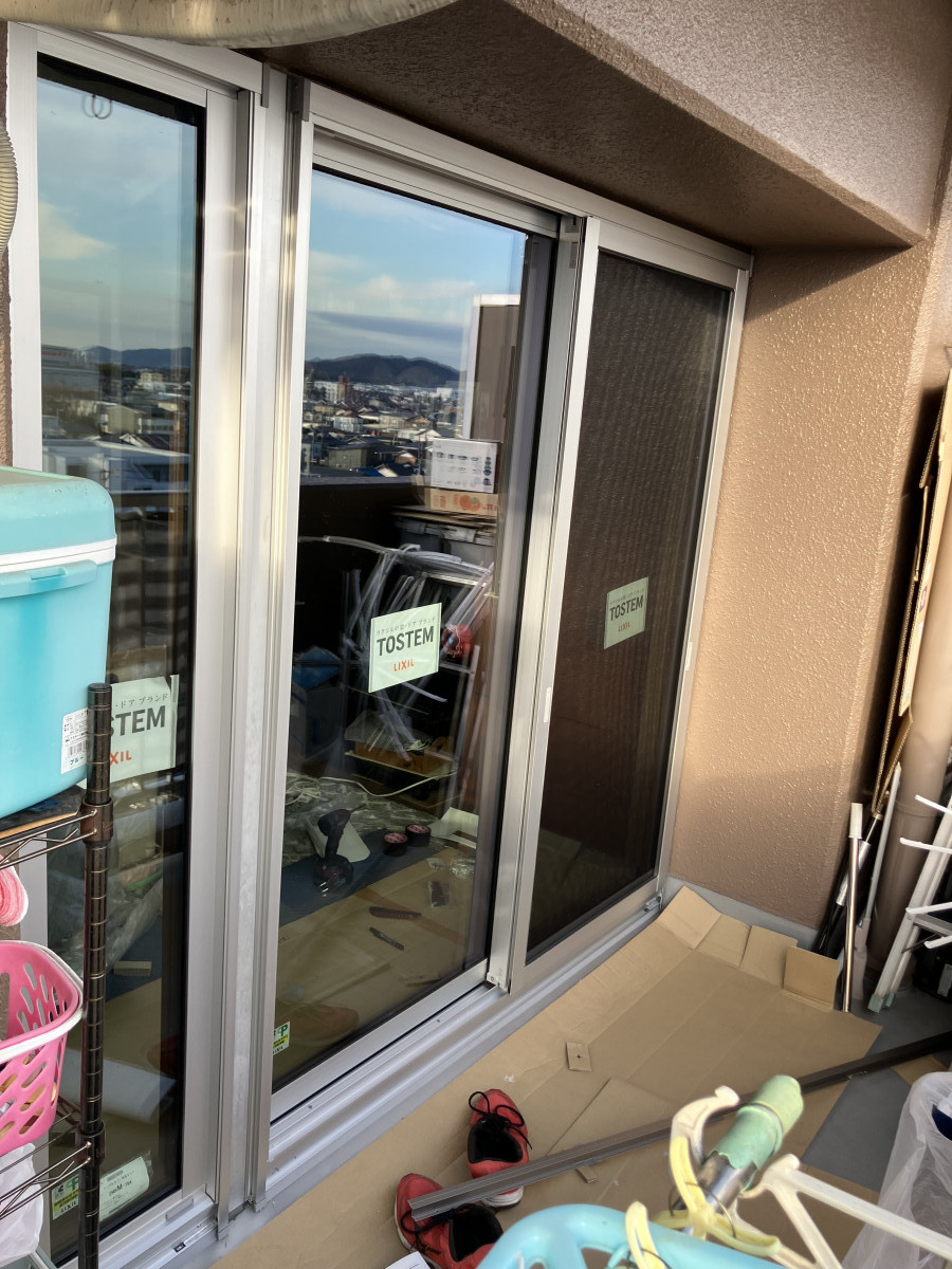 大平ガラスサッシ販売のマンション外窓交換の施工後の写真1