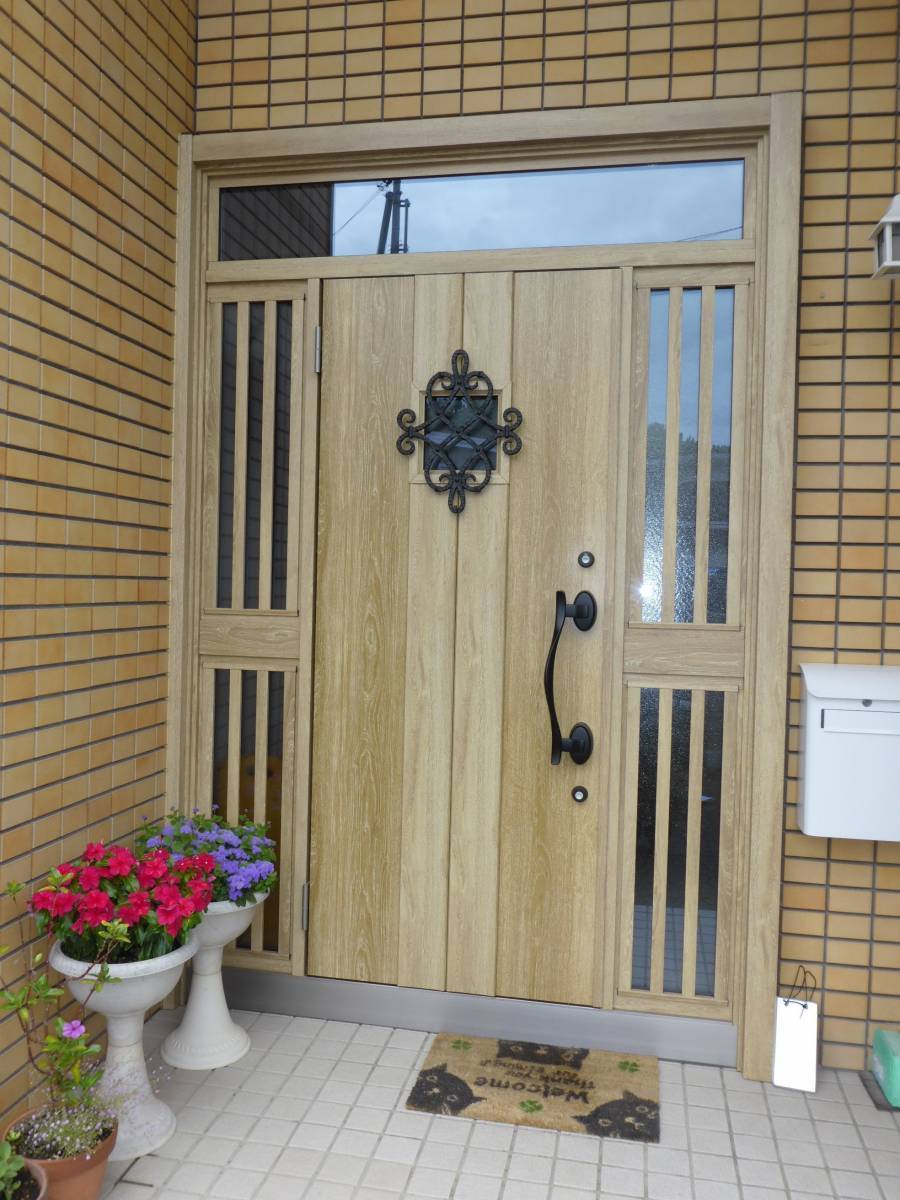 トカチトーヨー住器の玄関ドア入れ替え2の施工後の写真2