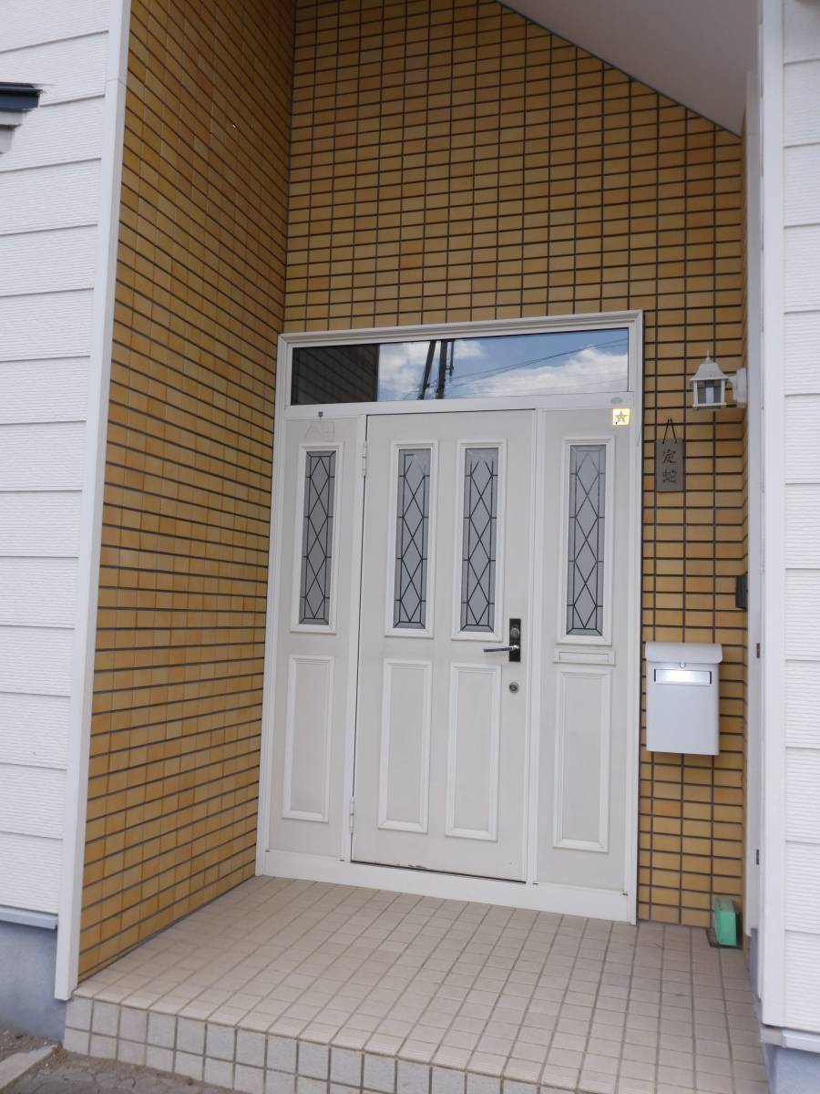 トカチトーヨー住器の玄関ドア入れ替え2の施工前の写真1