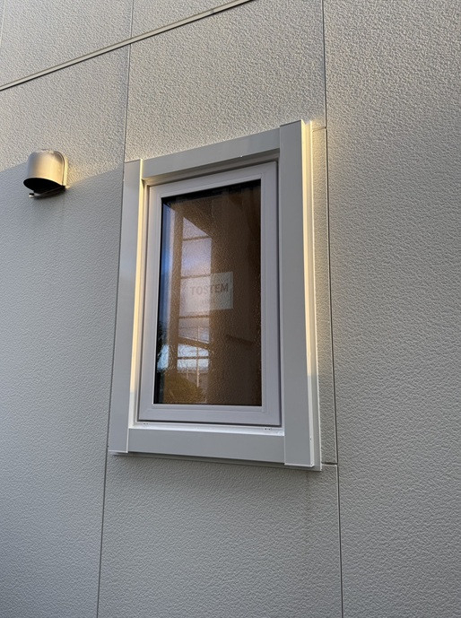 トカチトーヨー住器の【補助金活用】断熱性とプライバシーを両立した、安心な窓へ【外窓交換】の施工後の写真1