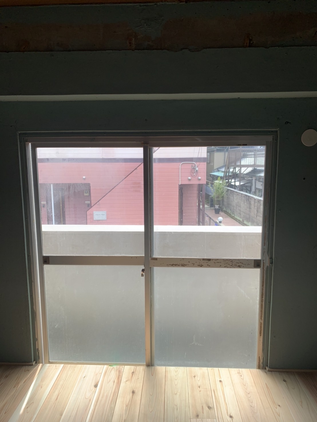 古くなった窓を新しく アイユーのブログ 写真1