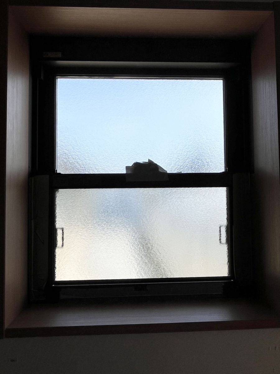 ココプロのスッキリした窓の施工前の写真2