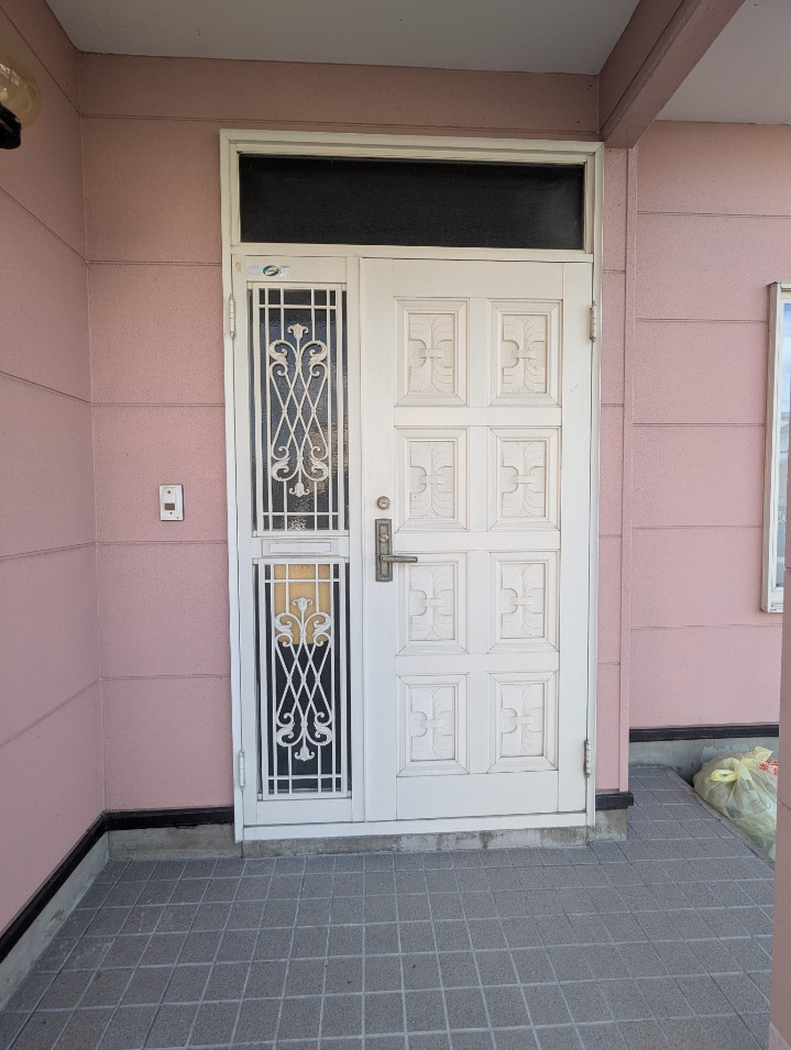 クリマの高断熱ドアはドアが違う！の施工前の写真1