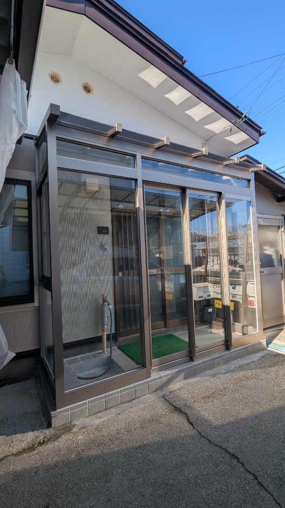 クリマの玄関前リフォームで夏も冬も快適に♪の施工後の写真1