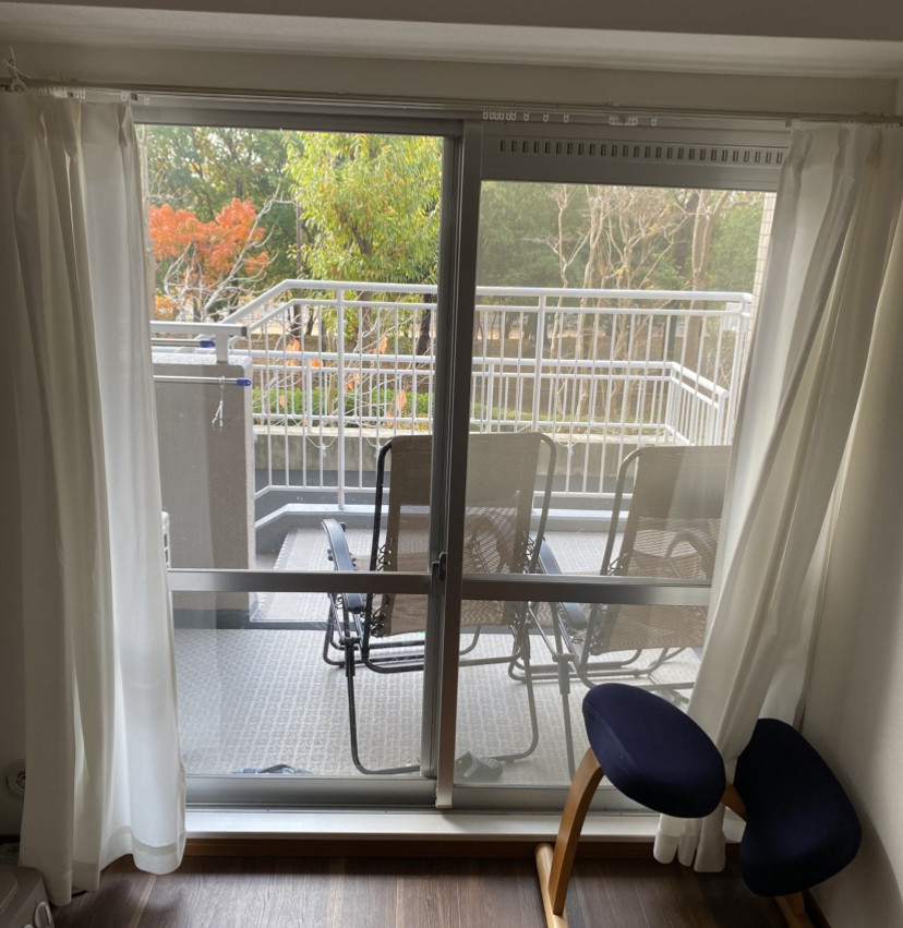 ヤスオ疊店の色選びから開き方までこだわった内窓リフォーム事例の施工前の写真3