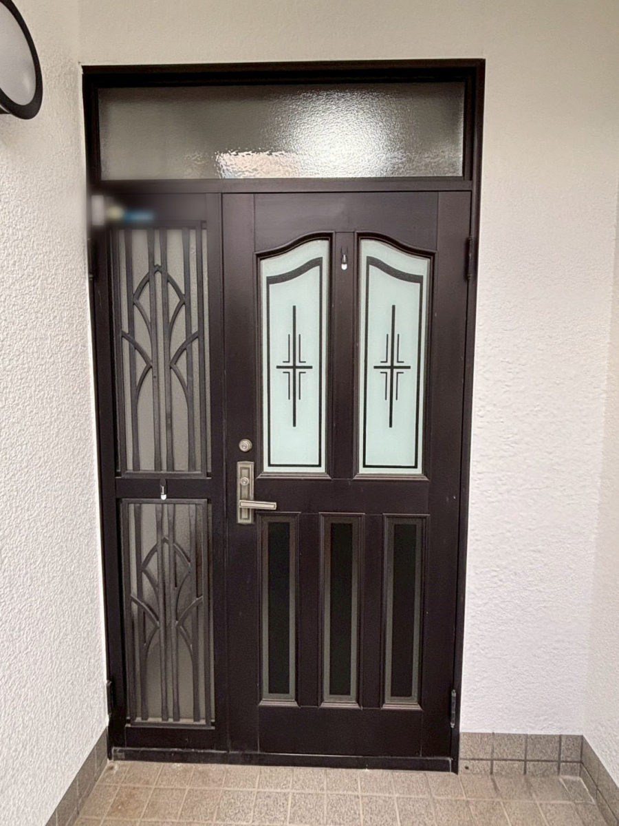 ヤスオ疊店の内窓8箇所＋リシェント玄関で快適リフォーム完了！の施工前の写真1