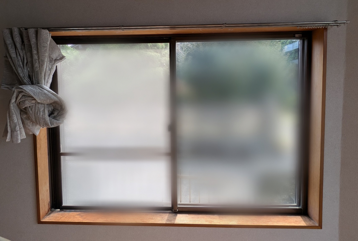 井山サッシ工業の【平塚市】内窓で気密性UP！補助金制度を利用してお得に快適！の施工前の写真3