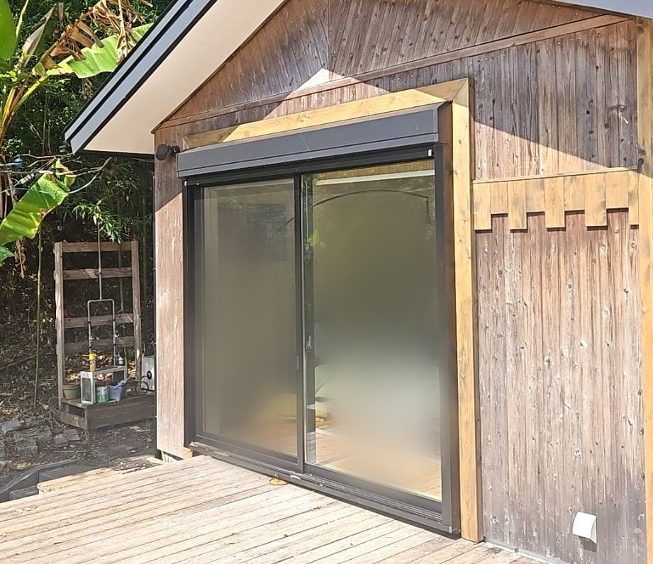 井山サッシ工業の【横須賀市】補助金制度を利用してお得に快適！外窓交換の施工後の写真1