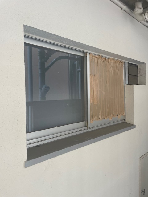 湯浅硝子 名古屋の窓ガラス割れ替え！の施工前の写真2