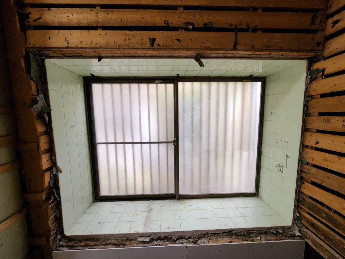 ユーライフの内窓加工取付の施工前の写真1