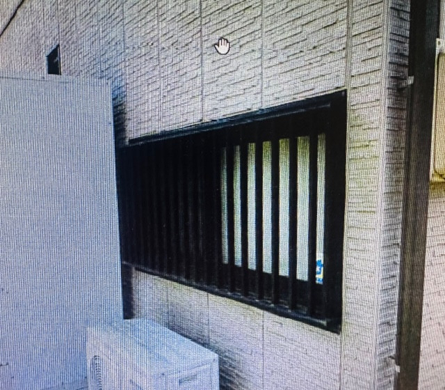 ユーライフのサッシ工事編の施工前の写真1