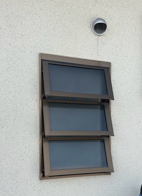 ユーライフのマドリモ施工例の施工前の写真1