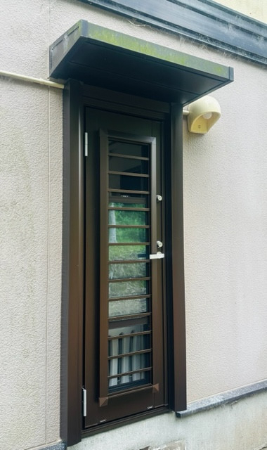 ユーライフのサッシReformの施工前の写真1