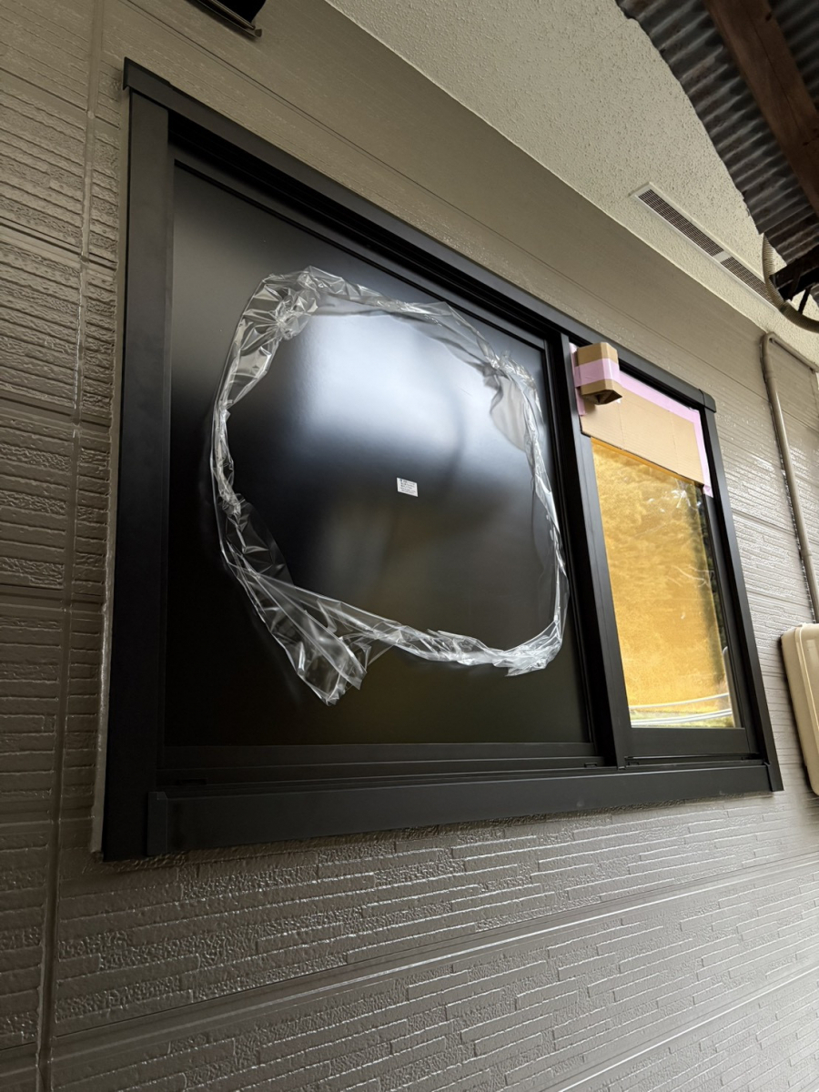 ユーライフの窓のサイズを小さくすることで断熱性や防犯性の向上に！の施工後の写真1