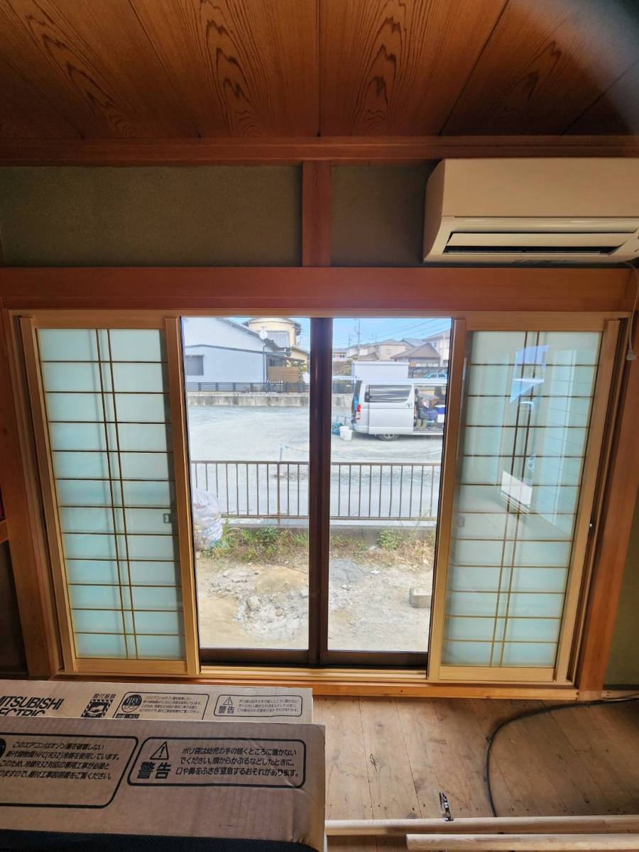 ユーライフの和室の雰囲気をそのままに内窓リフォームの施工後の写真1